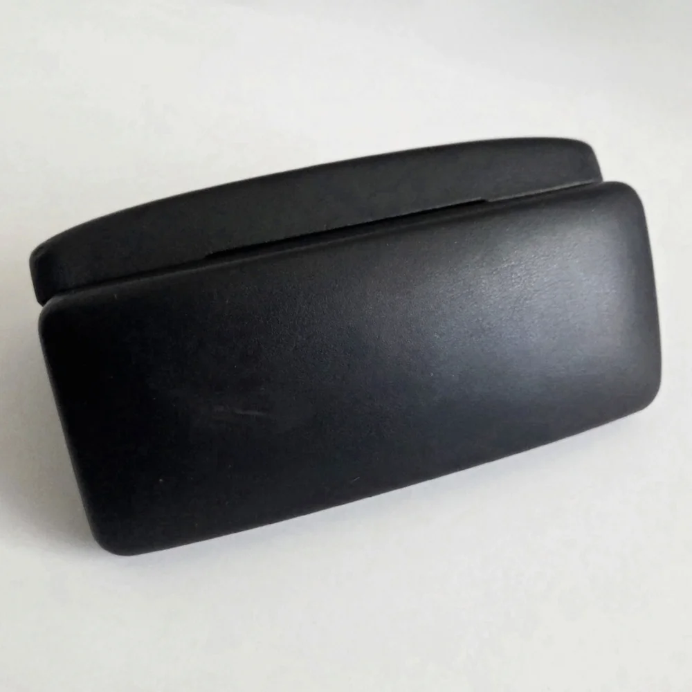 Versace black clam